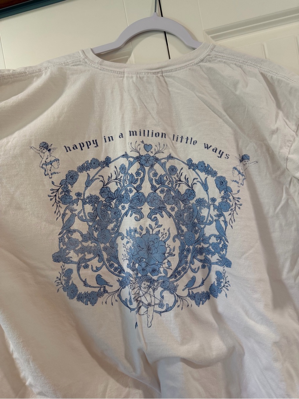 Urban Outfitters White Short Sleeve Tee with Navy Cupid Graphic OVERSIZED - Picture 4 of 4